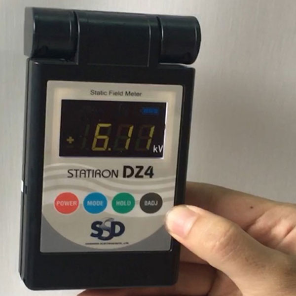 Thiết bị đo trường tĩnh điện DZ4