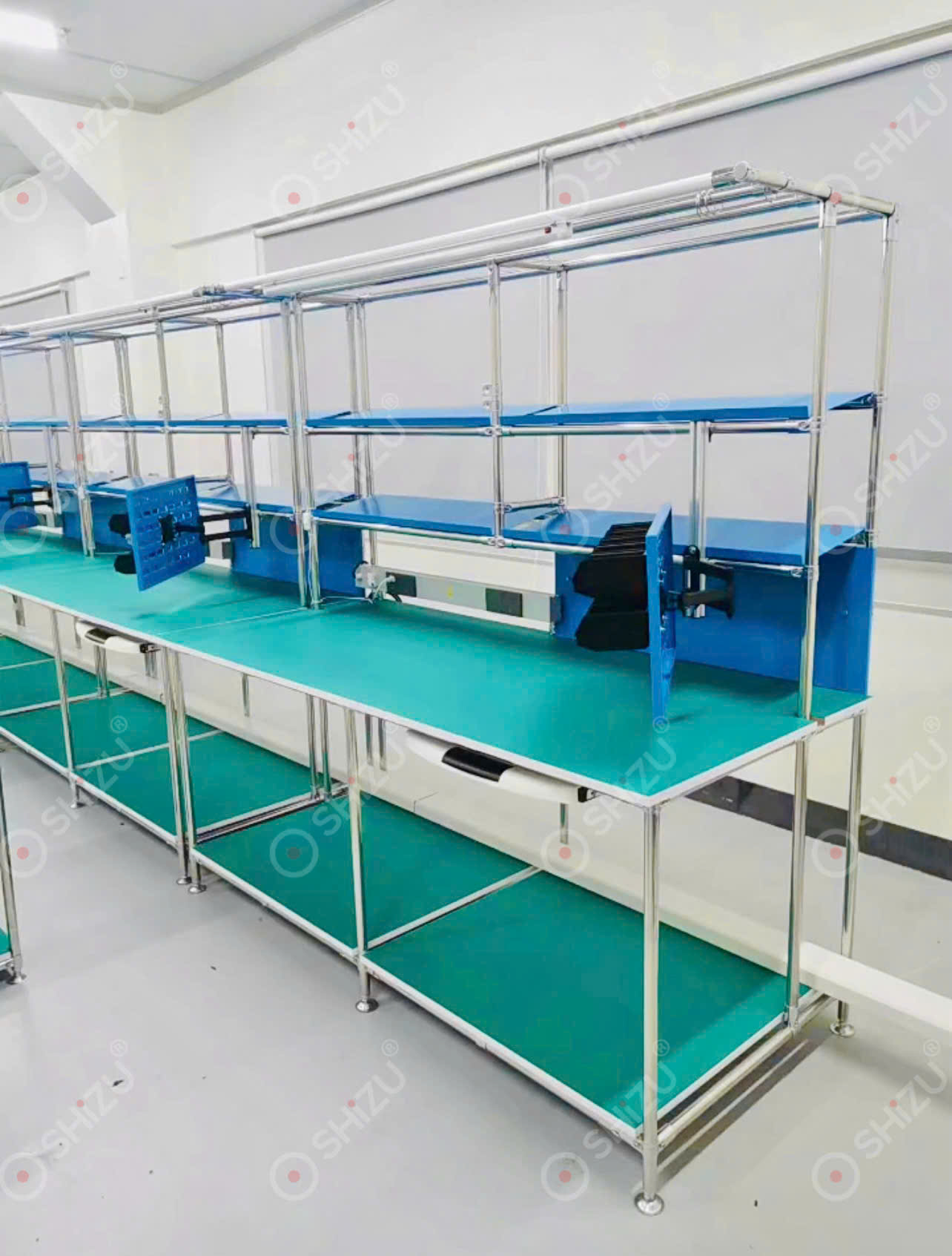 Bàn thao tác chống tĩnh điện SHiZU - bố trí công đoạn sản xuất 3